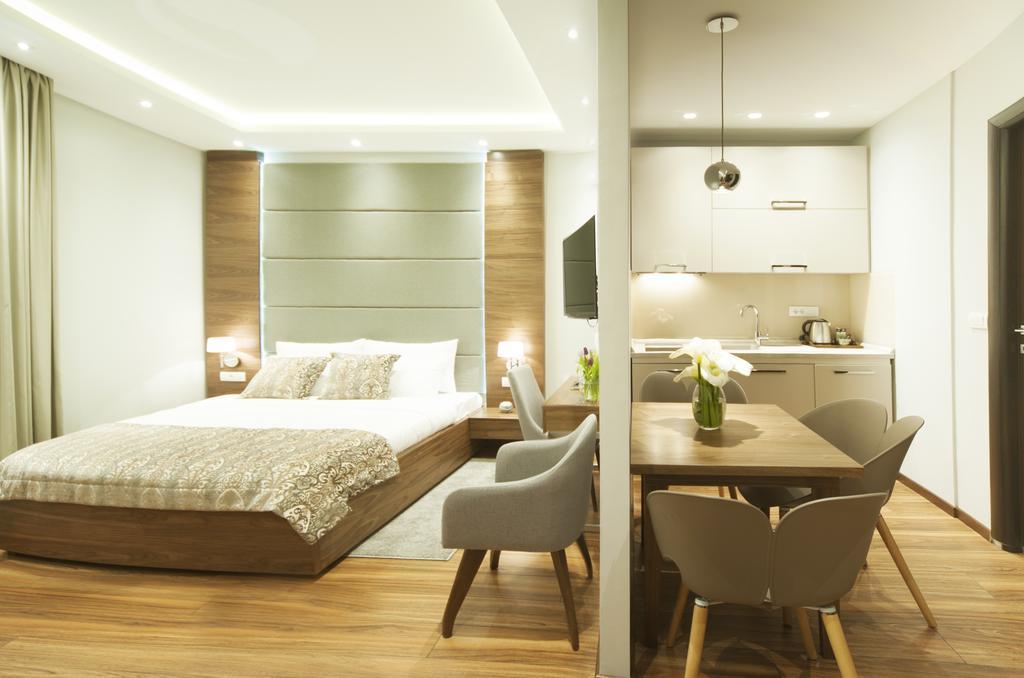 Nv Luxury Suites & Spa Belgrado Esterno foto